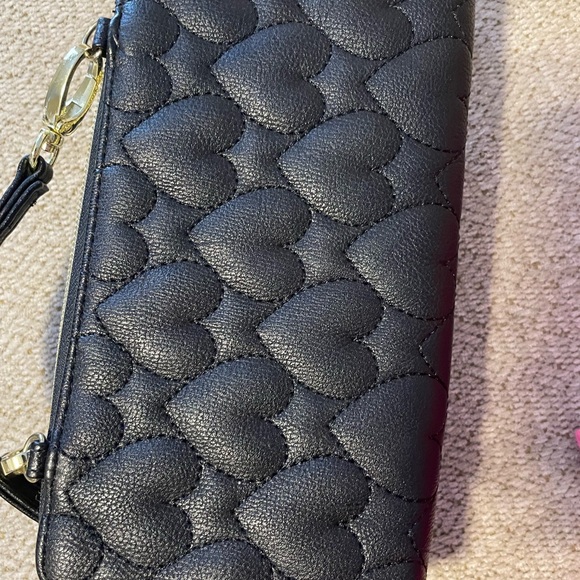 Betsey Johnson Crossbody - Picture 2 of 6